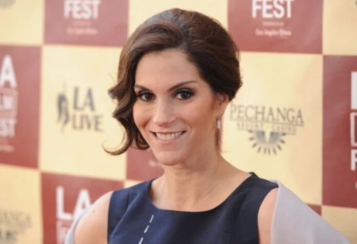 Jami Gertz Net Worth From Hollywood Star to Billionaire