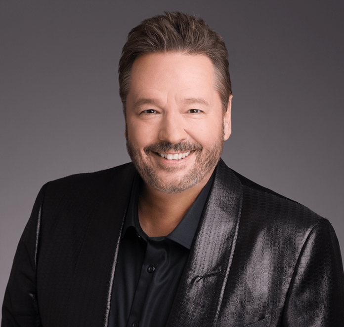 Terry Fator Net Worth, Age, Height ,Family ,Bio